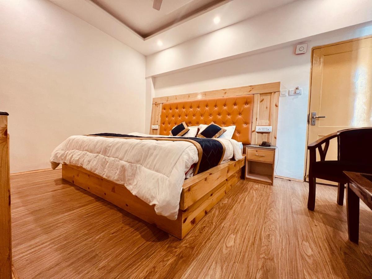 Hotel Lemoon Tree Manali  Exterior photo