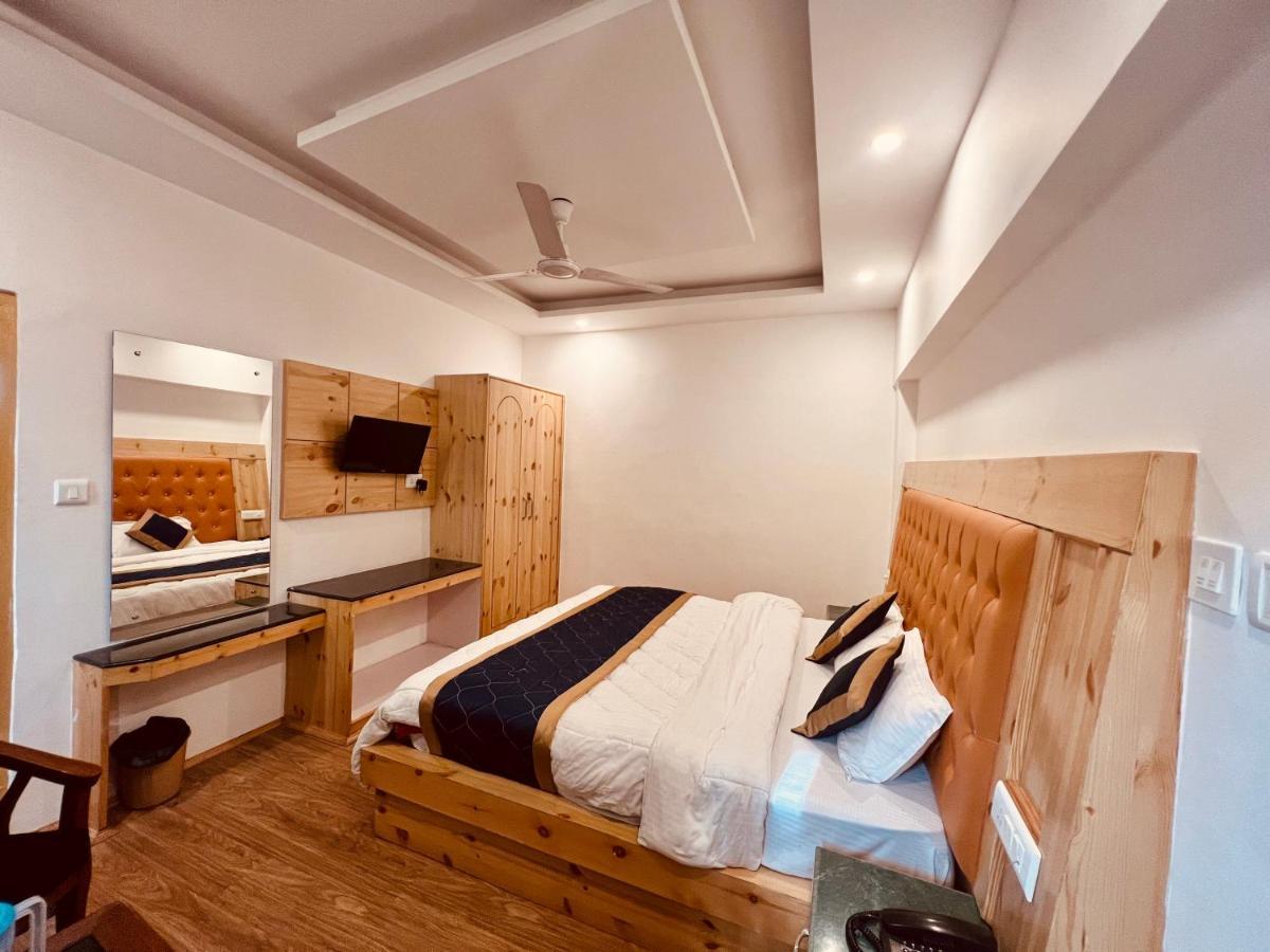 Hotel Lemoon Tree Manali  Exterior photo