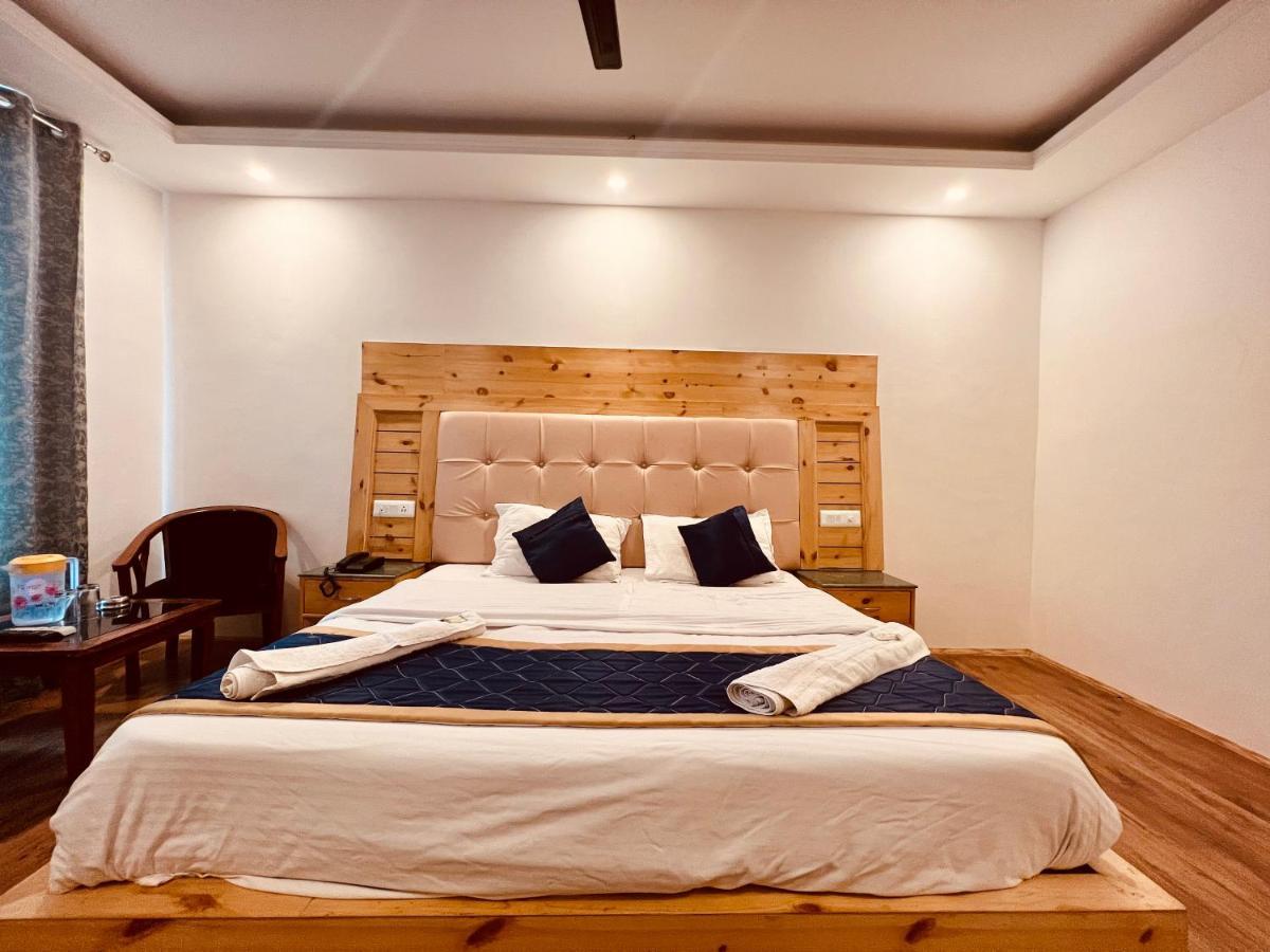 Hotel Lemoon Tree Manali  Exterior photo