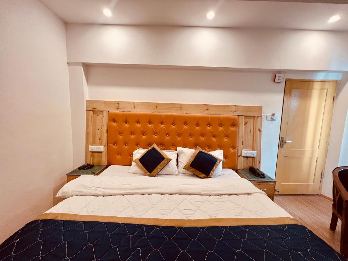 Hotel Lemoon Tree Manali  Exterior photo